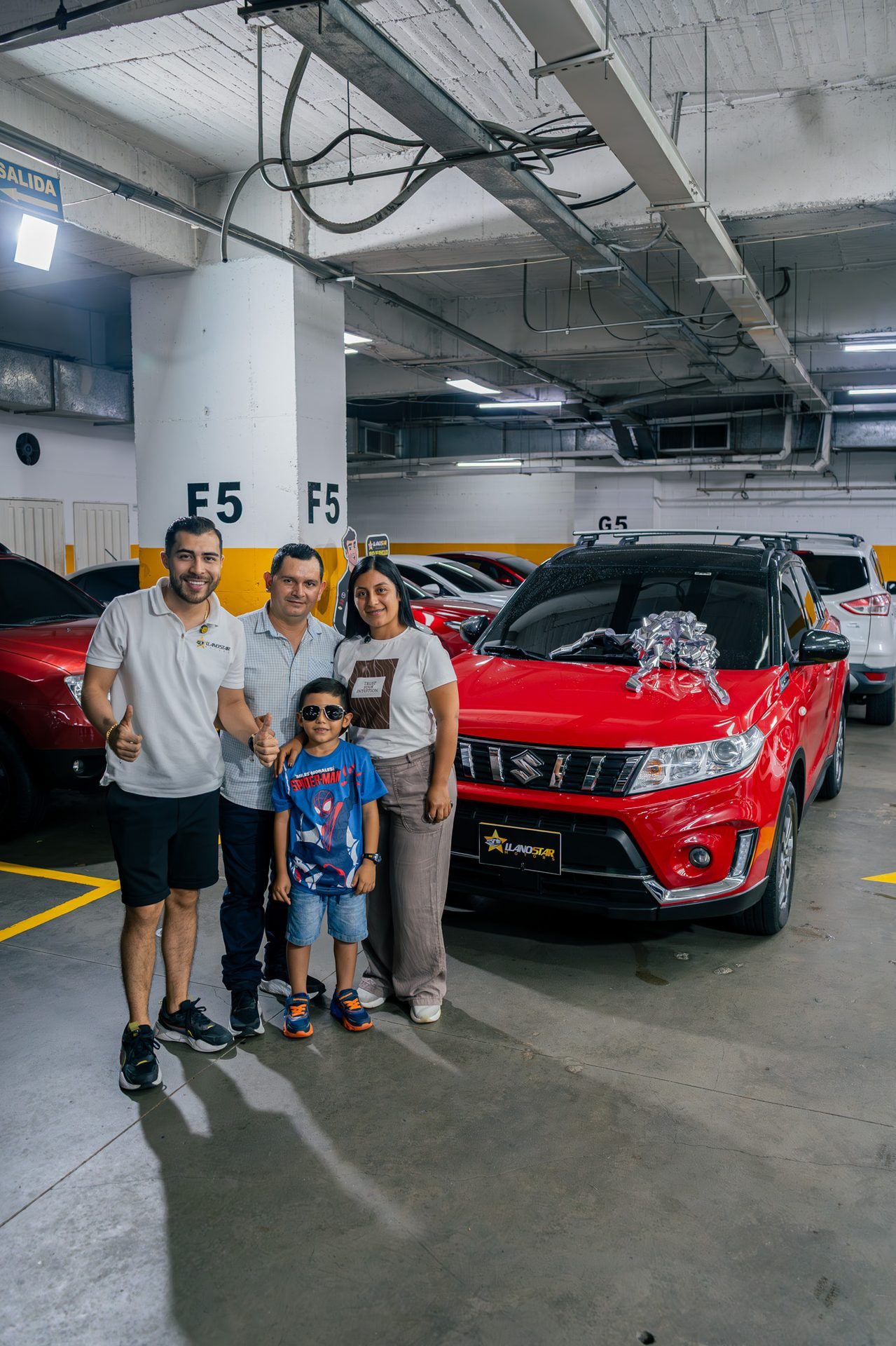 Clientes felices LLANOSTAR MOTORS