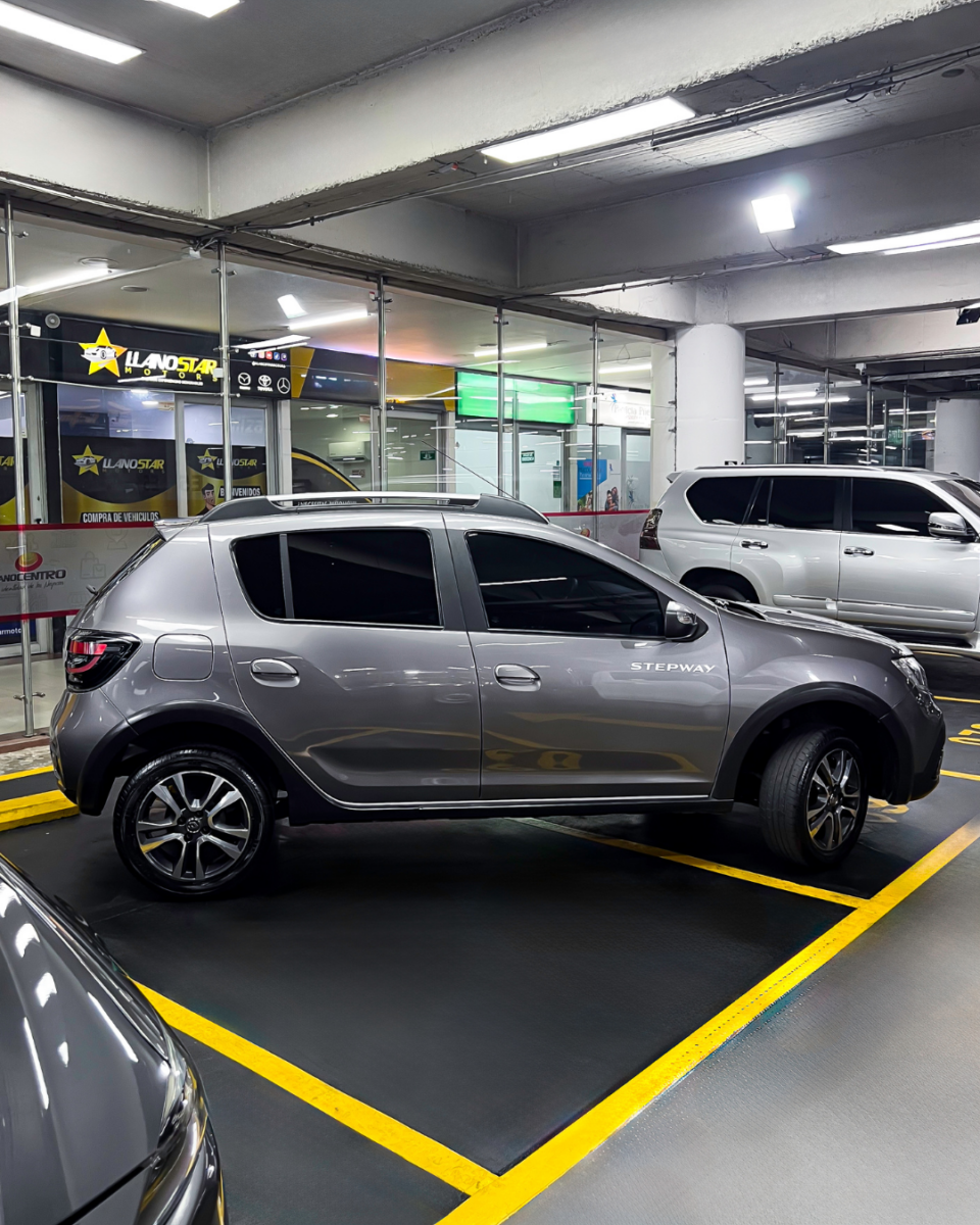 RENAULT STEPWAY INTENS 2023