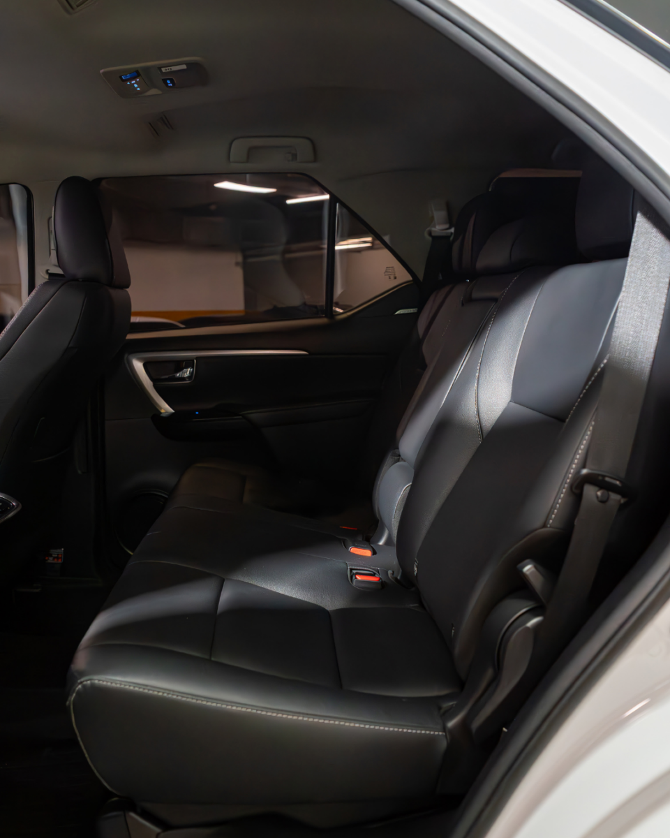 TOYOTA FORTUNER SRV 2.8 2025