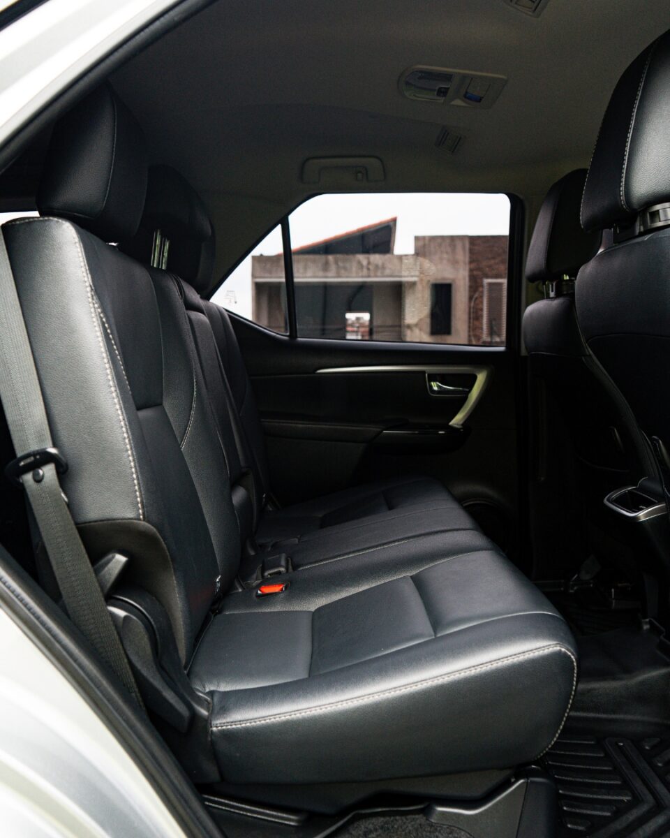 TOYOTA FORTUNER SRV 2.8 2023