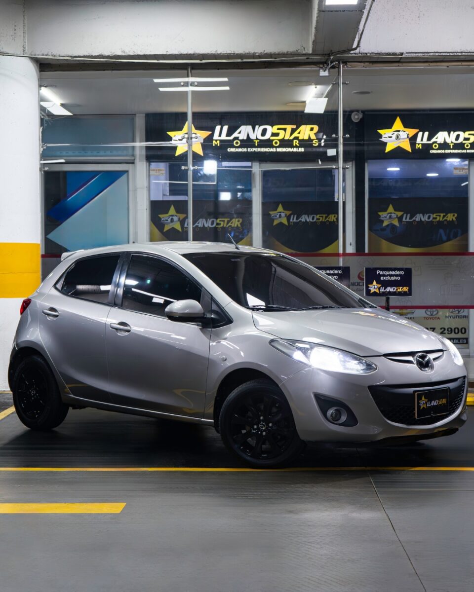 MAZDA 2 SPORT AT