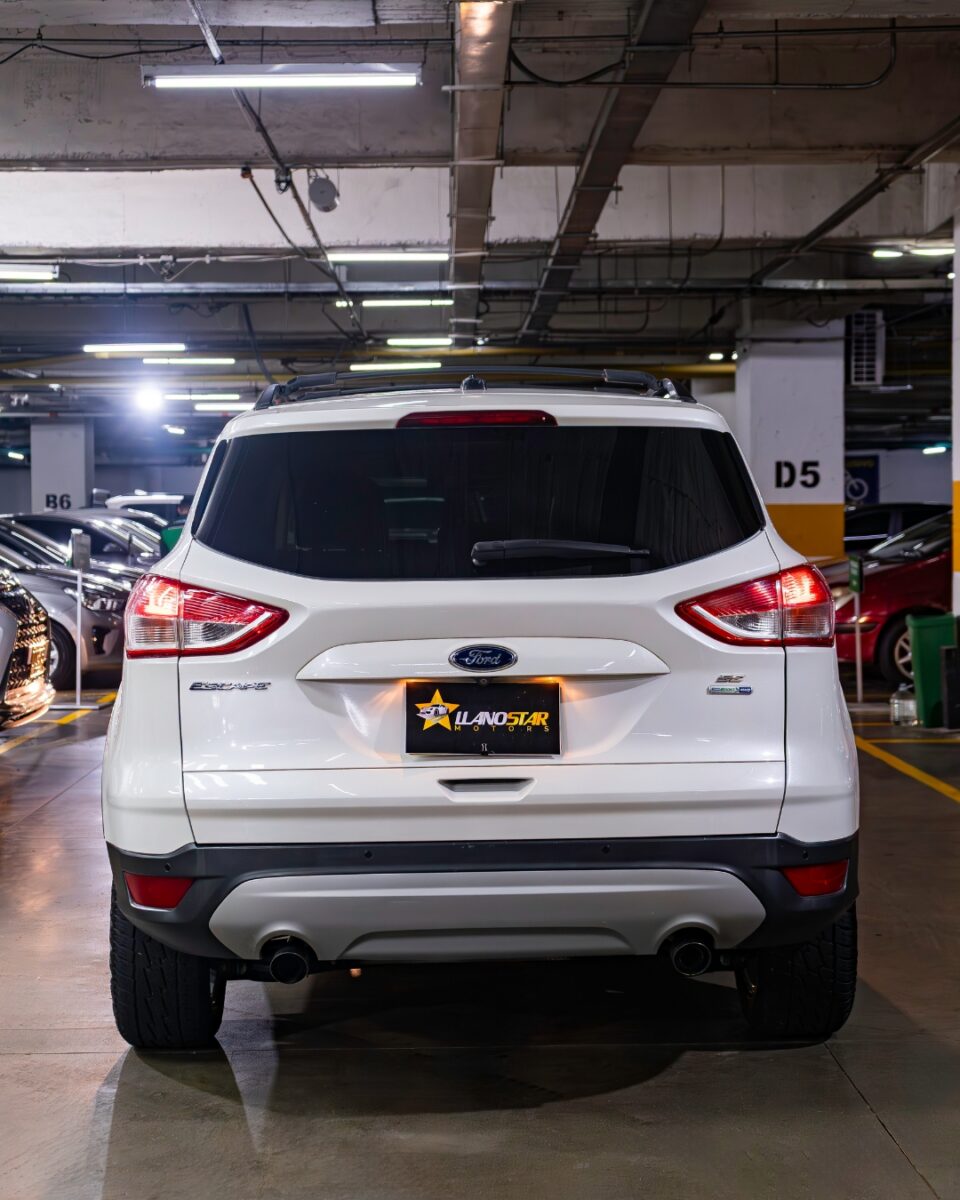 FORD ESCAPE SE 2015