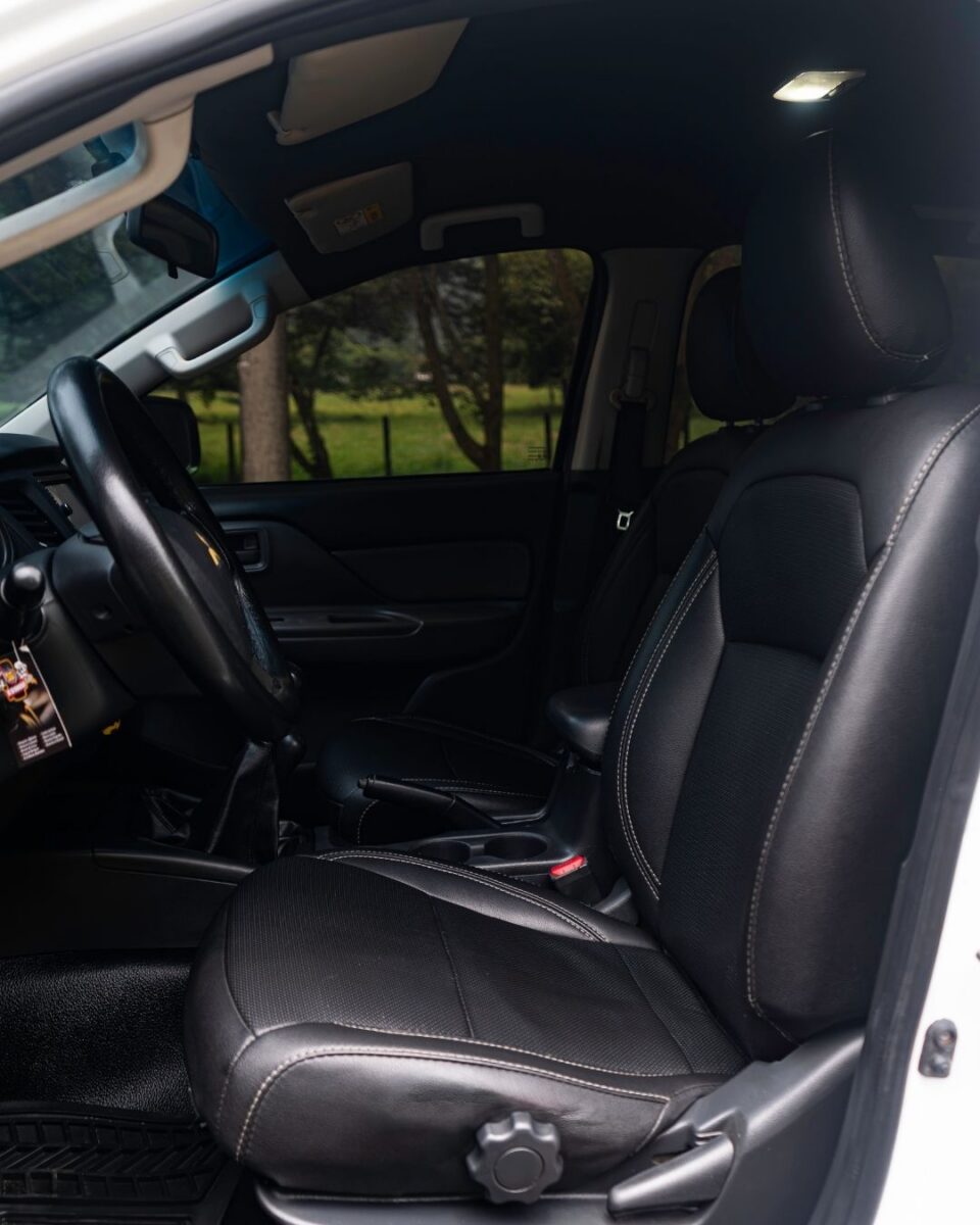 MITSUBISHI L200 2.5 4X4 2020
