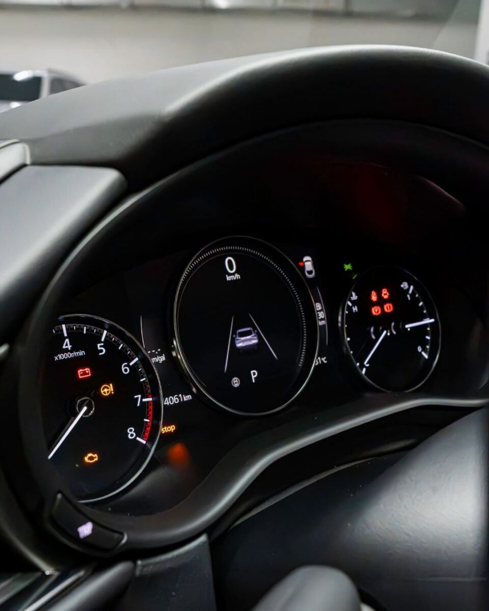 MAZDA CX-30 GRAND TOURING HYBRID 2027
