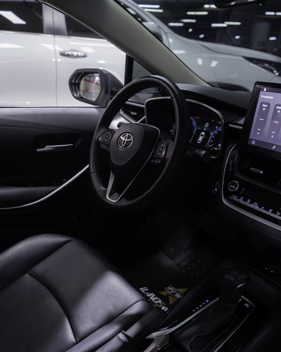 TOYOTA COROLLA SEG HIBRIDO 2025