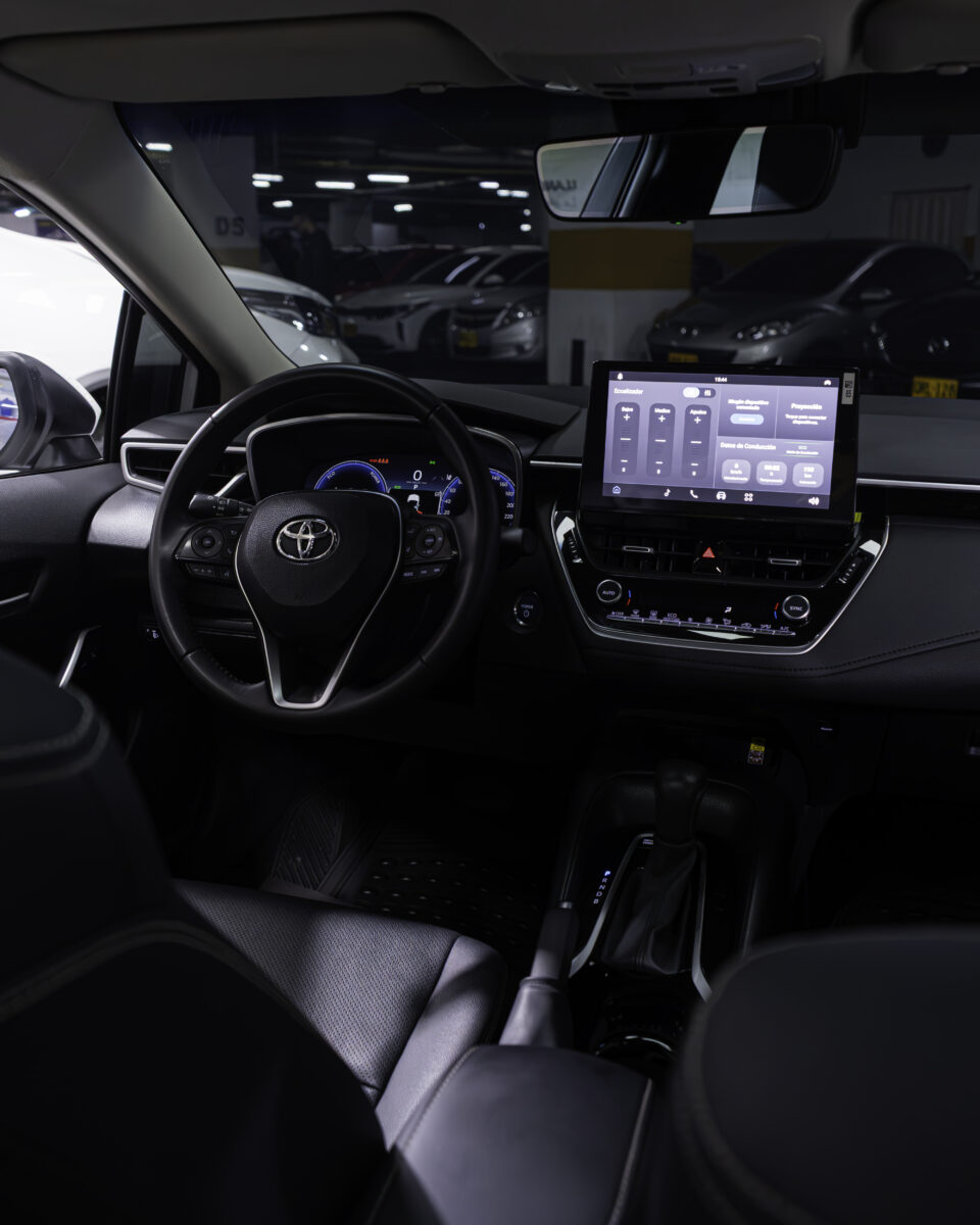 TOYOTA COROLLA SEG HIBRIDO 2025